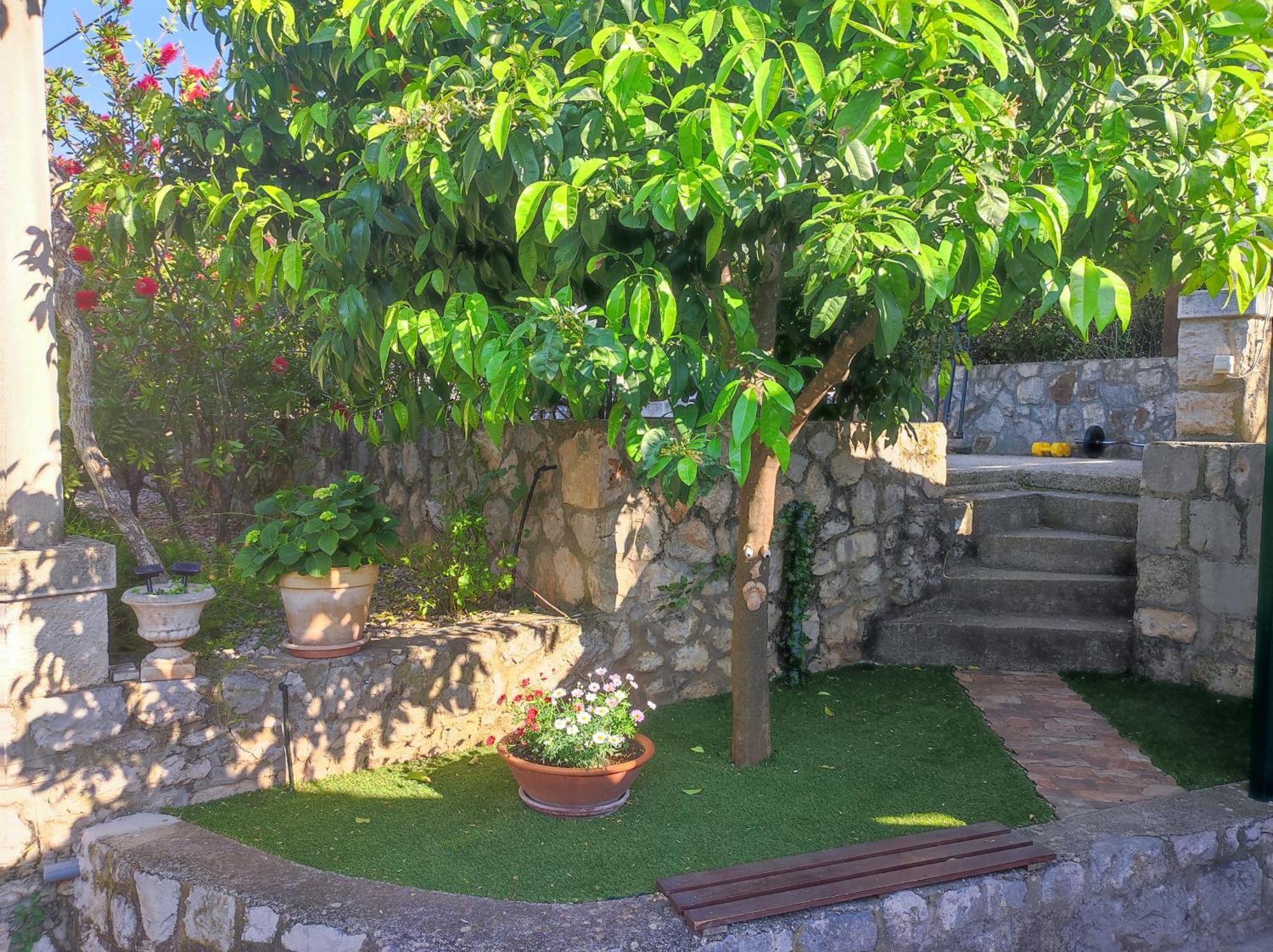 Villa Mali Raj Zaton Kültér fotó